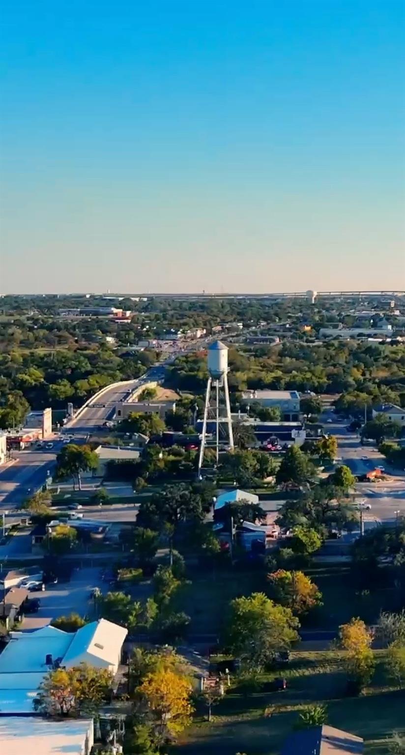 301 N Lewis St, Round Rock, TX 78664