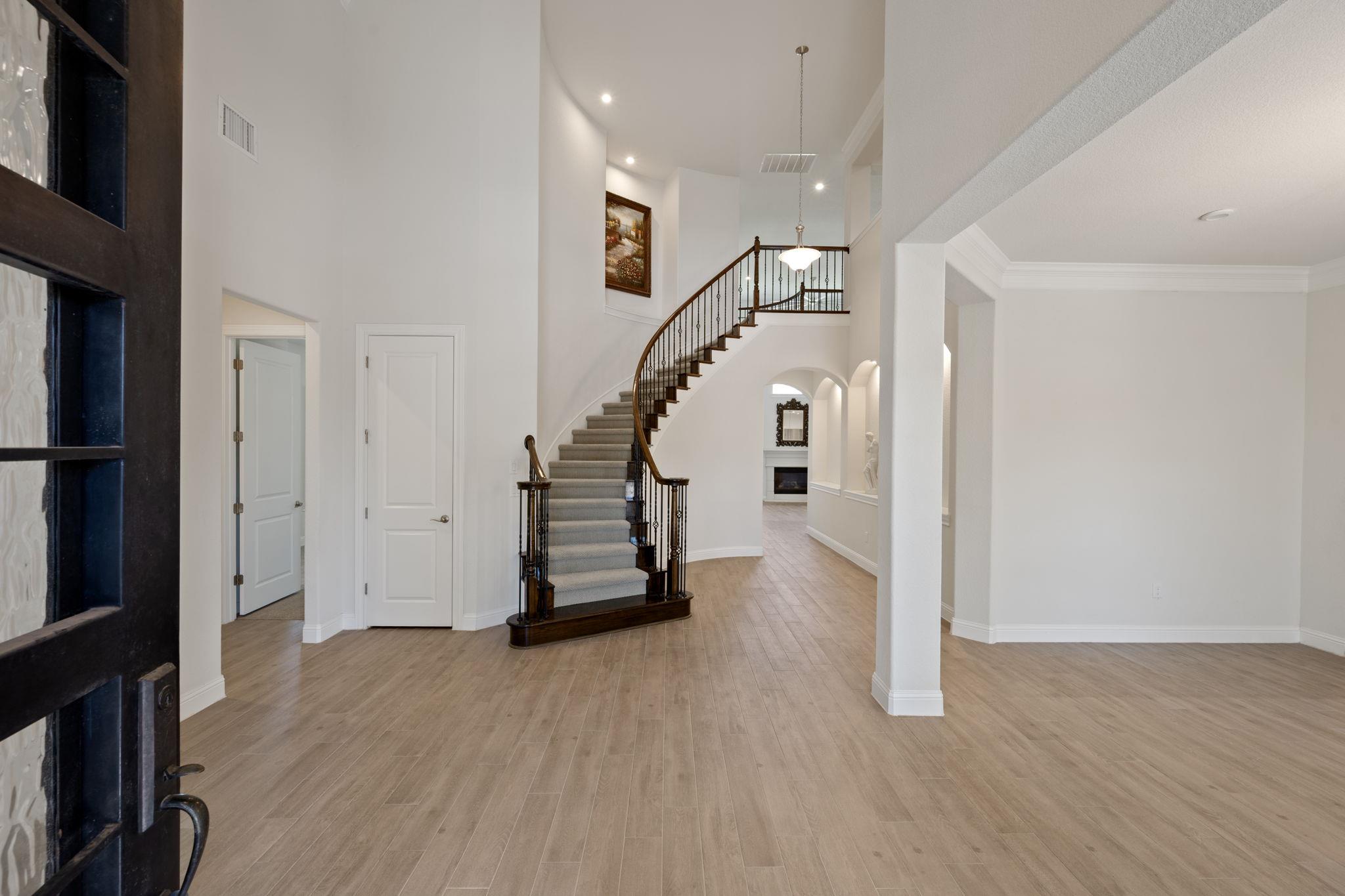 4301 Sandorna Vw, Leander, TX 78641