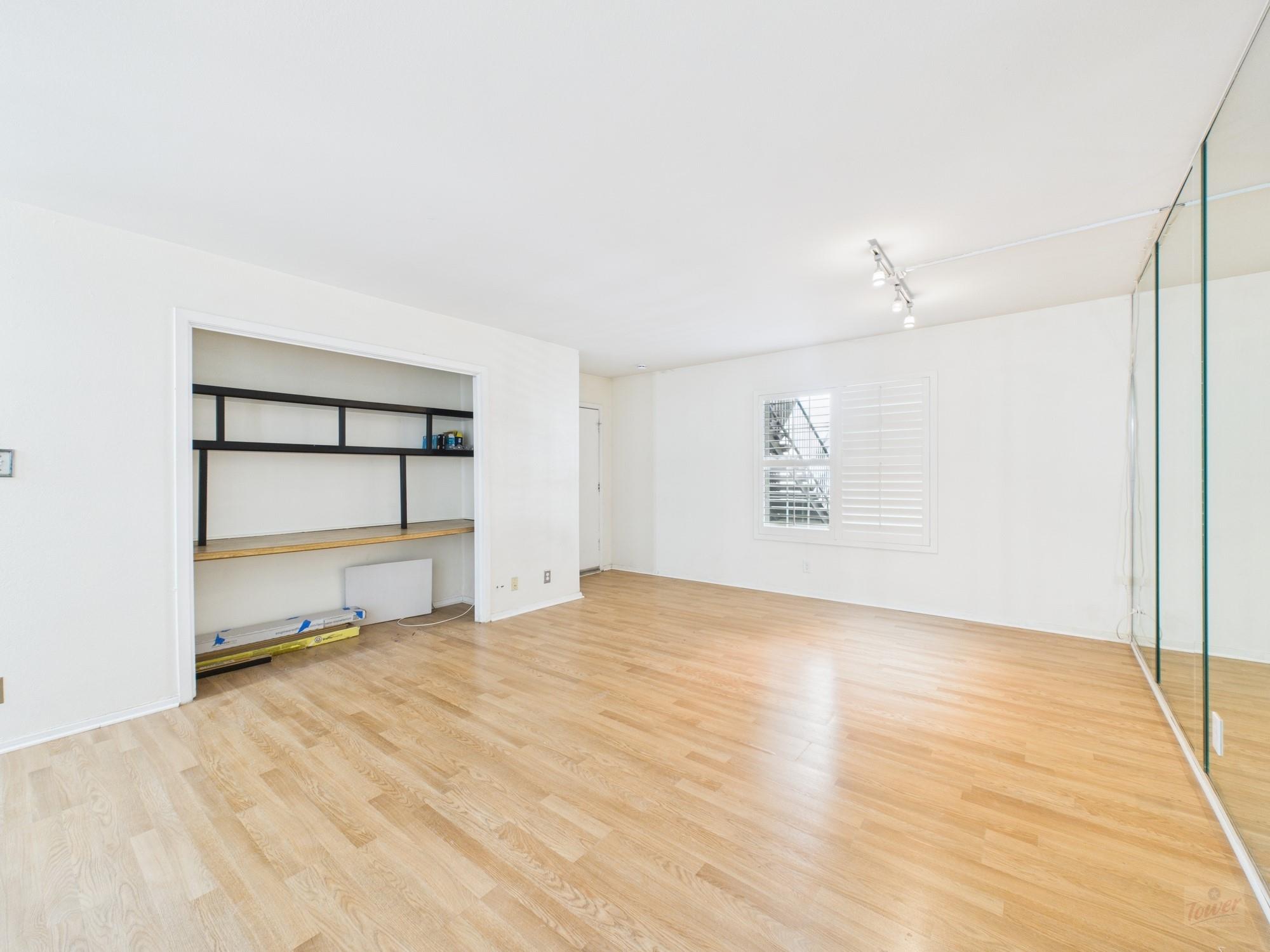 910 Duncan Ln # 26, Austin, TX 78705