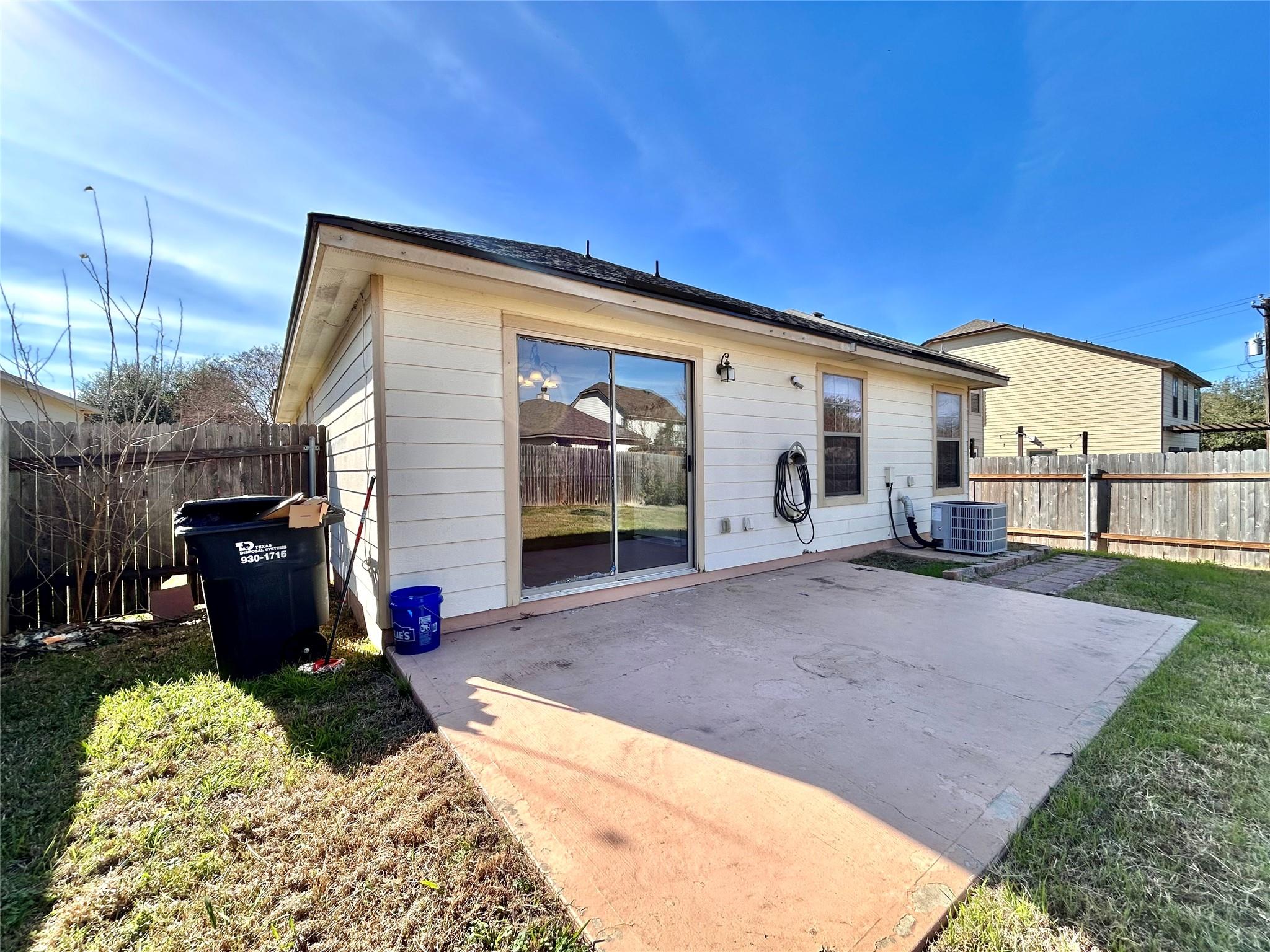 2011 Ashberry Trl W, Georgetown, TX 78626