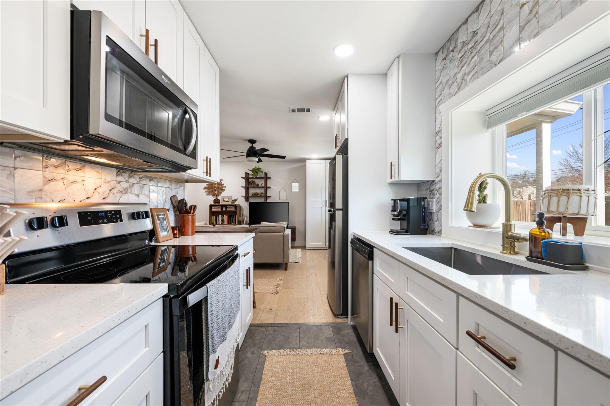 1616 Webberville Rd # A, Austin, TX 78721