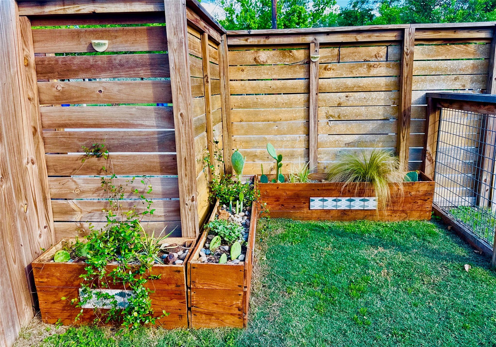 1616 Webberville Rd # A, Austin, TX 78721