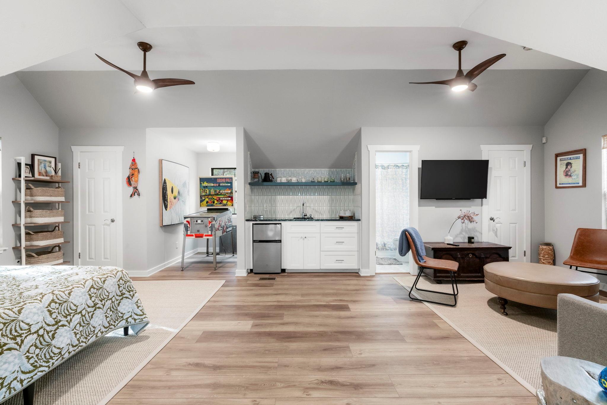 111 Hidden Crk, Wimberley, TX 78676