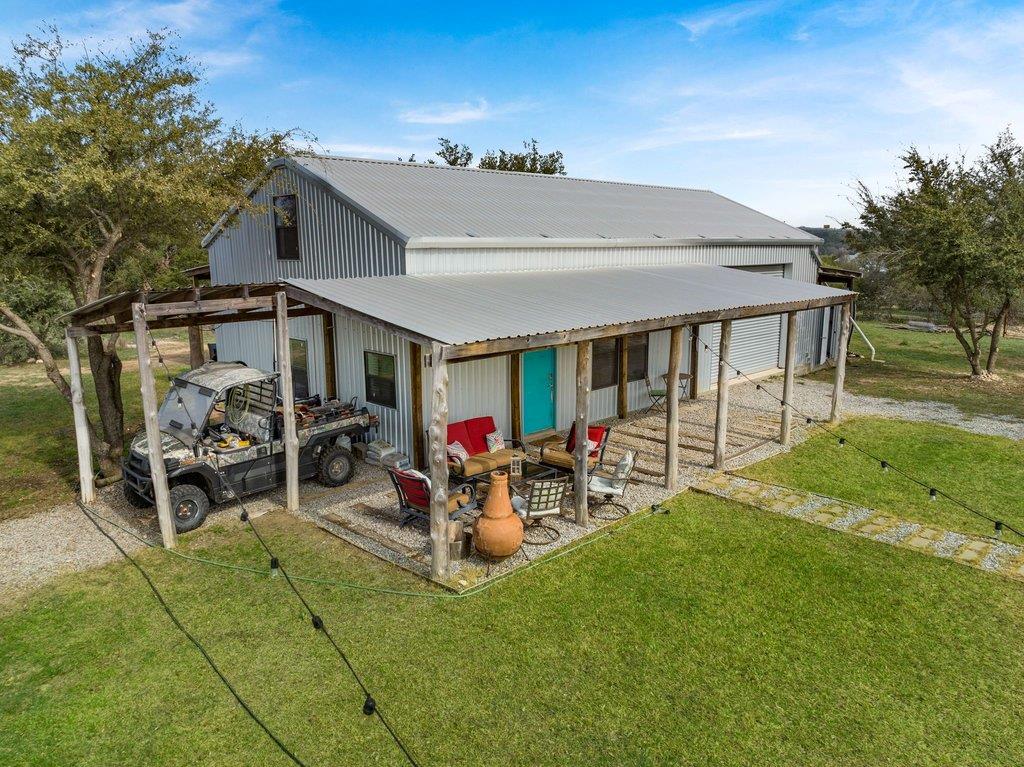 3830 Outback Trl, Spicewood, TX 78669