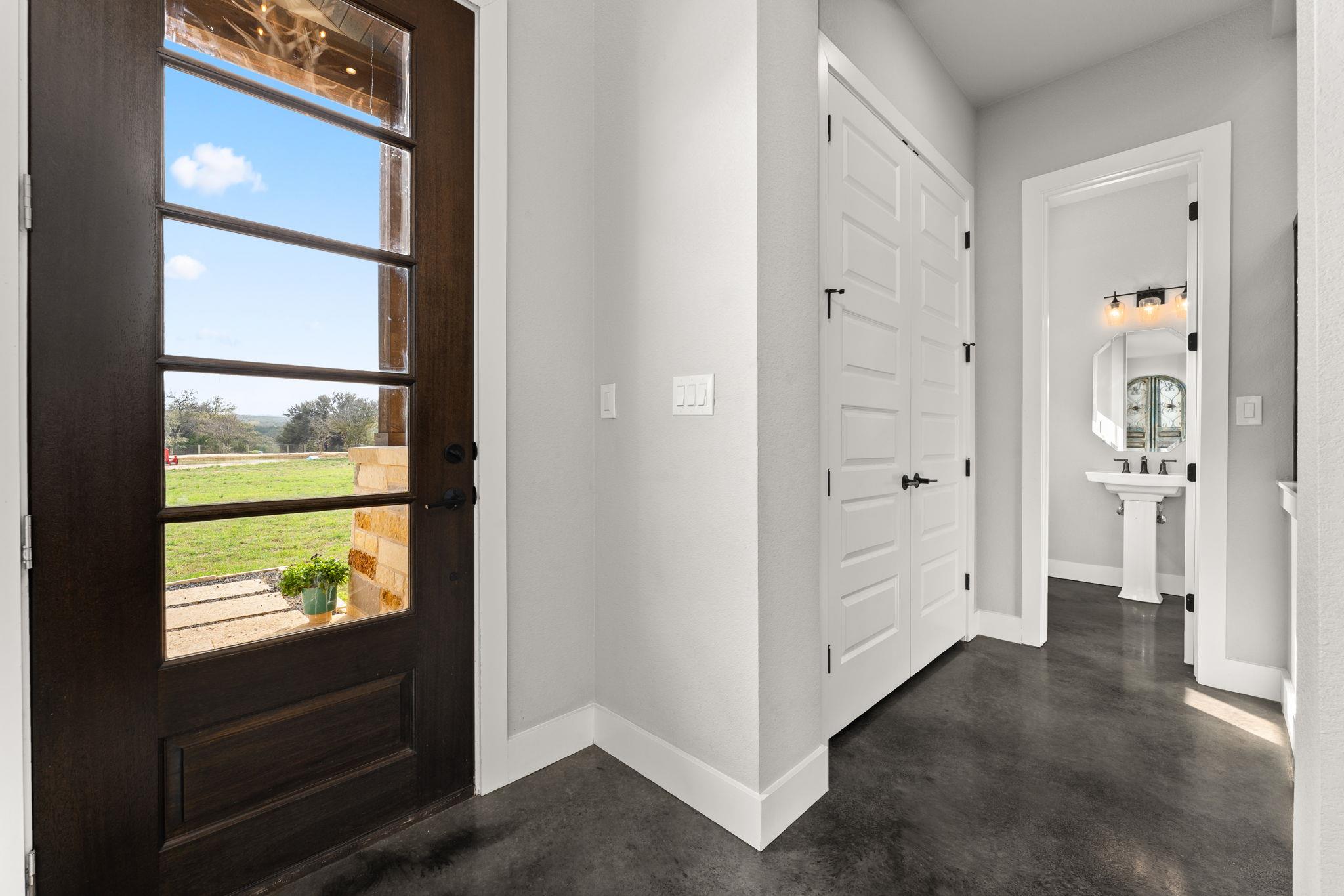 3830 Outback Trl, Spicewood, TX 78669