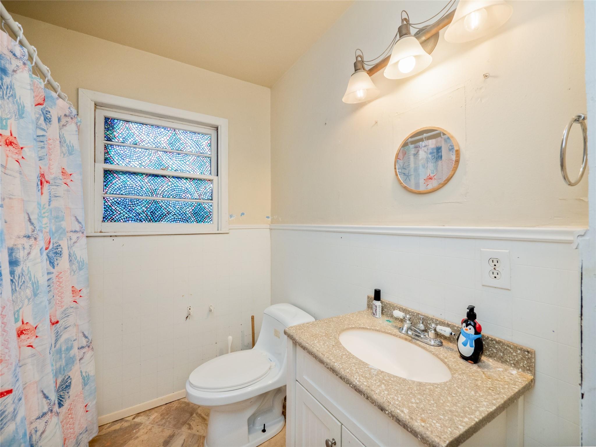 1910 S 13th St, Temple, TX 76504