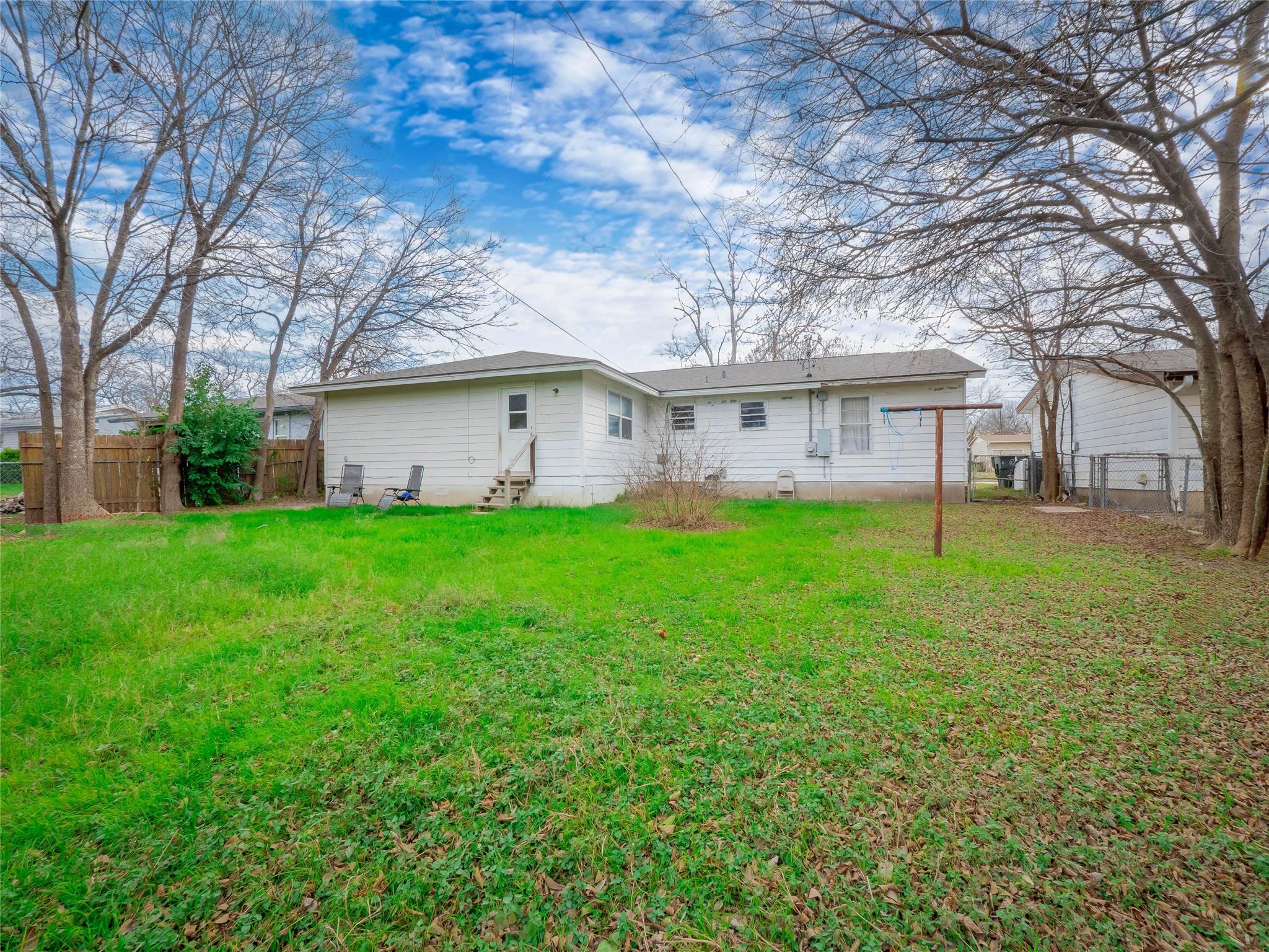 1910 S 13th St, Temple, TX 76504