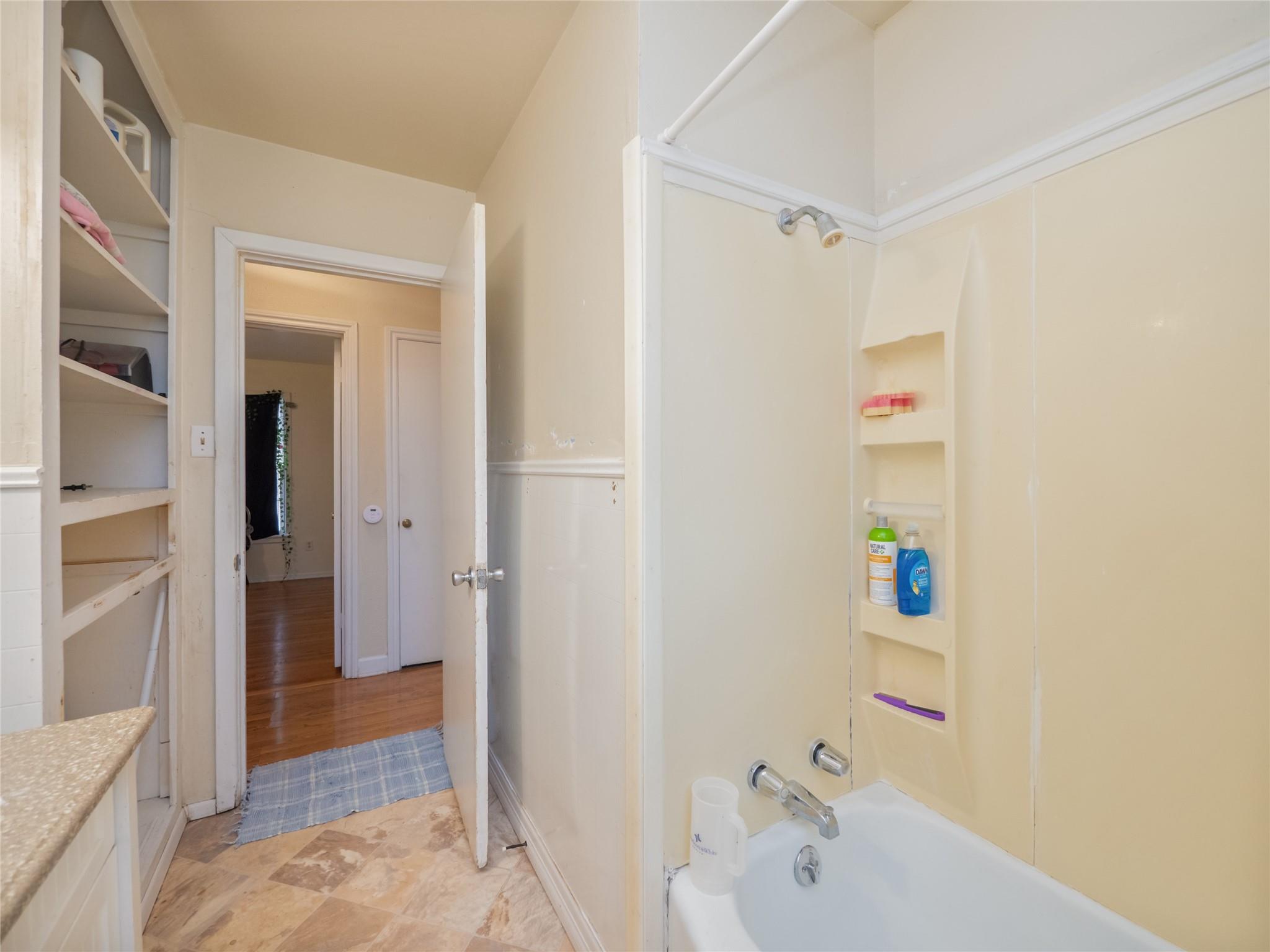 1910 S 13th St, Temple, TX 76504