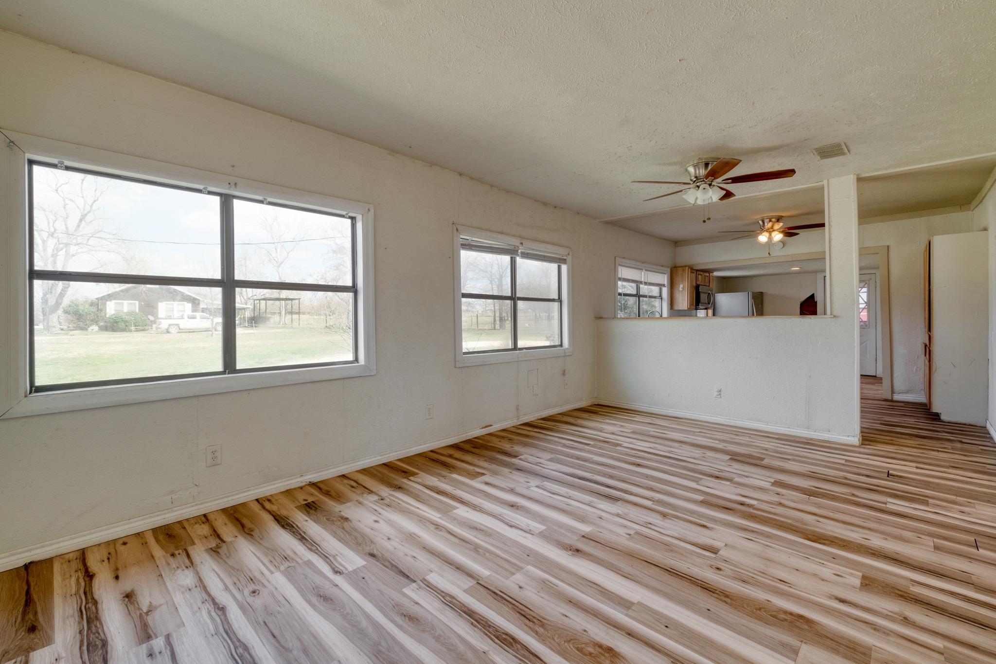 430 N Fm 487, Rockdale, TX 76567