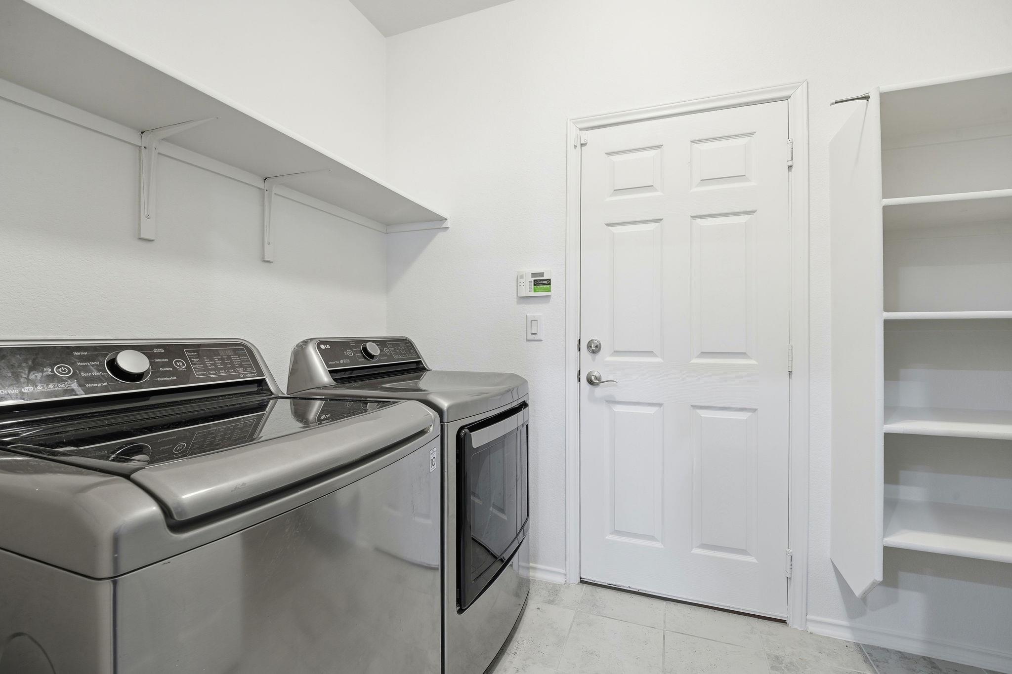 525 Ayinger Ln, Austin, TX 78728