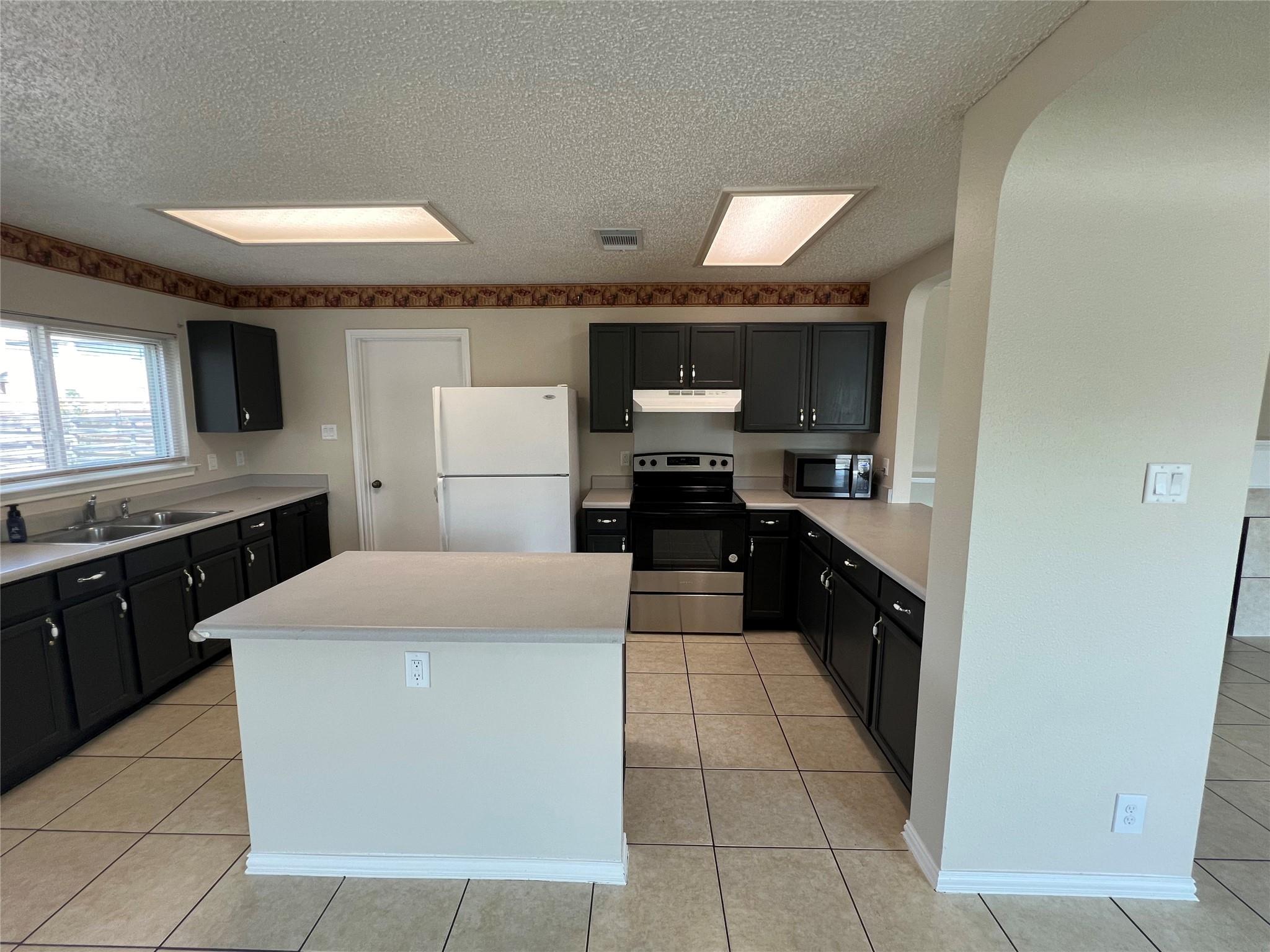 3000 John Wilson Ln, Round Rock, TX 78664