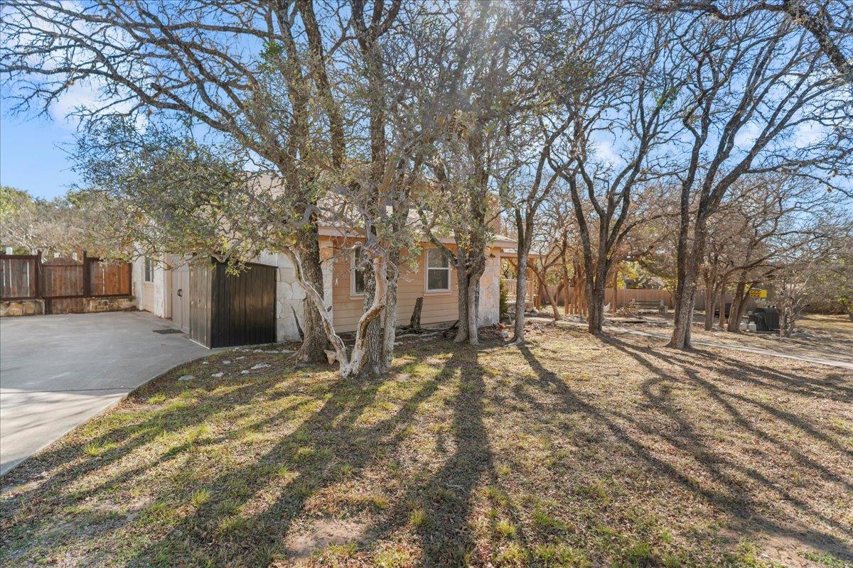 9 Ridgewood Cir, Wimberley, TX 78676