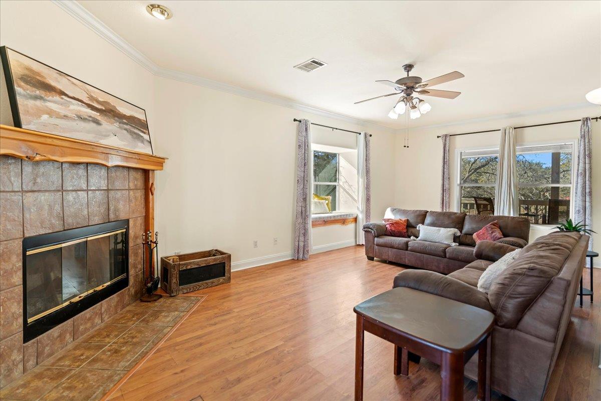 9 Ridgewood Cir, Wimberley, TX 78676