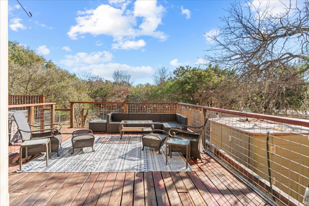 9 Ridgewood Cir, Wimberley, TX 78676