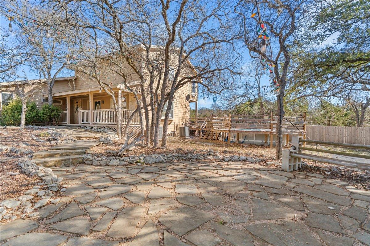 9 Ridgewood Cir, Wimberley, TX 78676