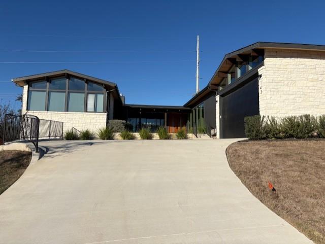 143 Emmanuelle Ct, Dripping Springs, TX 78620