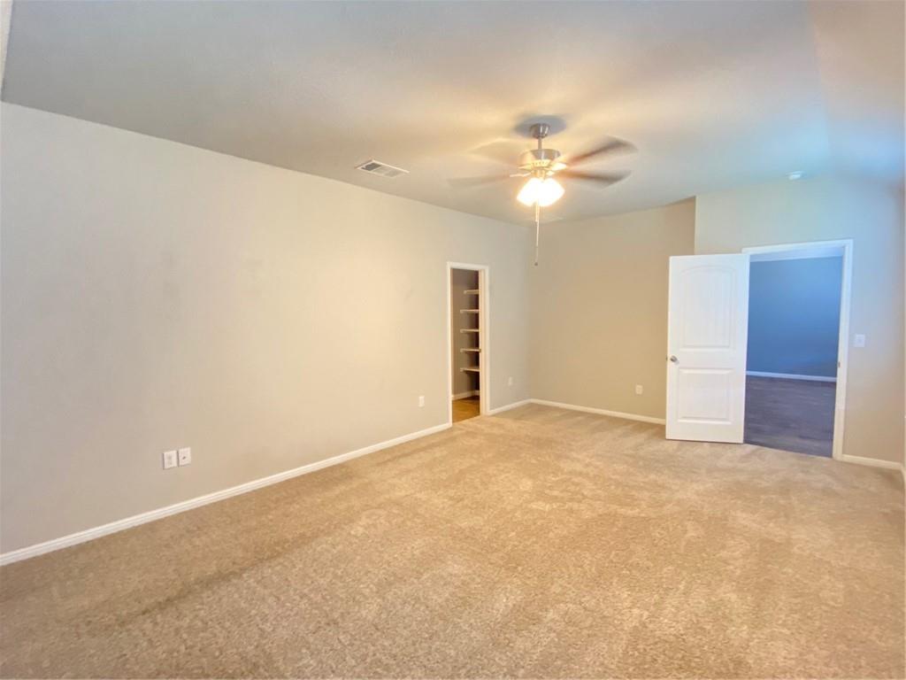 321 Old Glory Trl, Liberty Hill, TX 78642