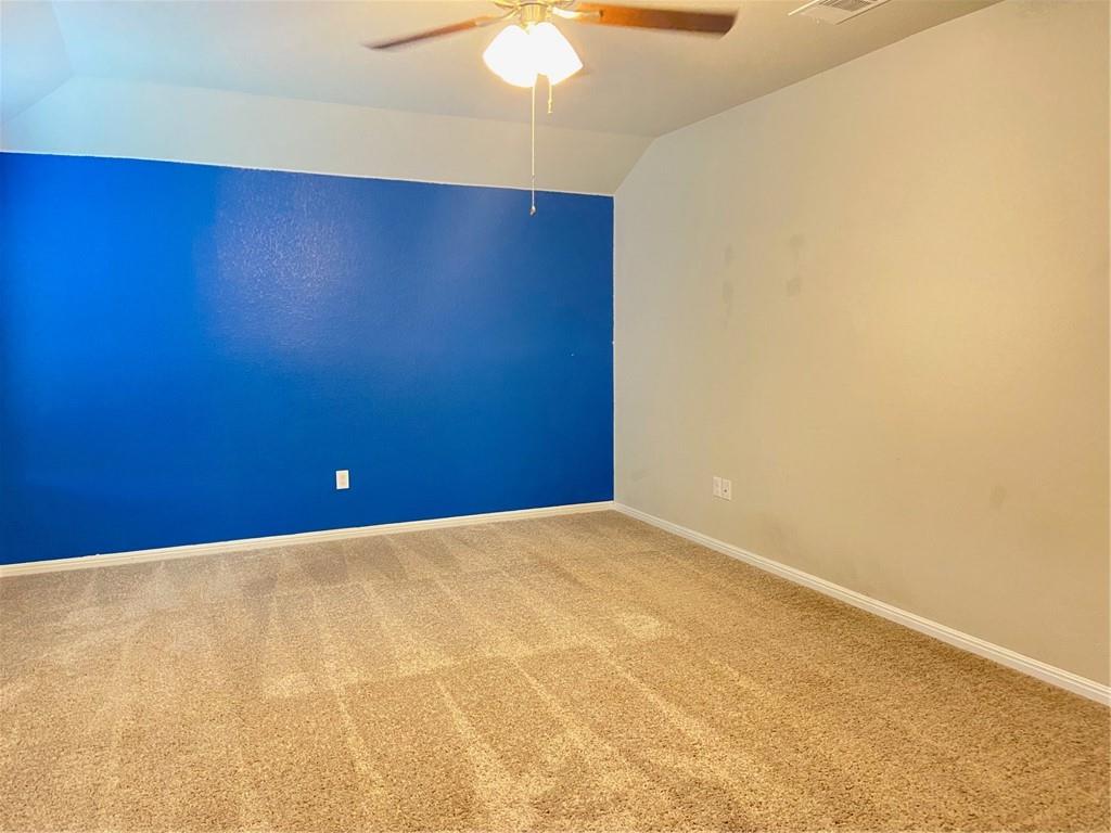 321 Old Glory Trl, Liberty Hill, TX 78642