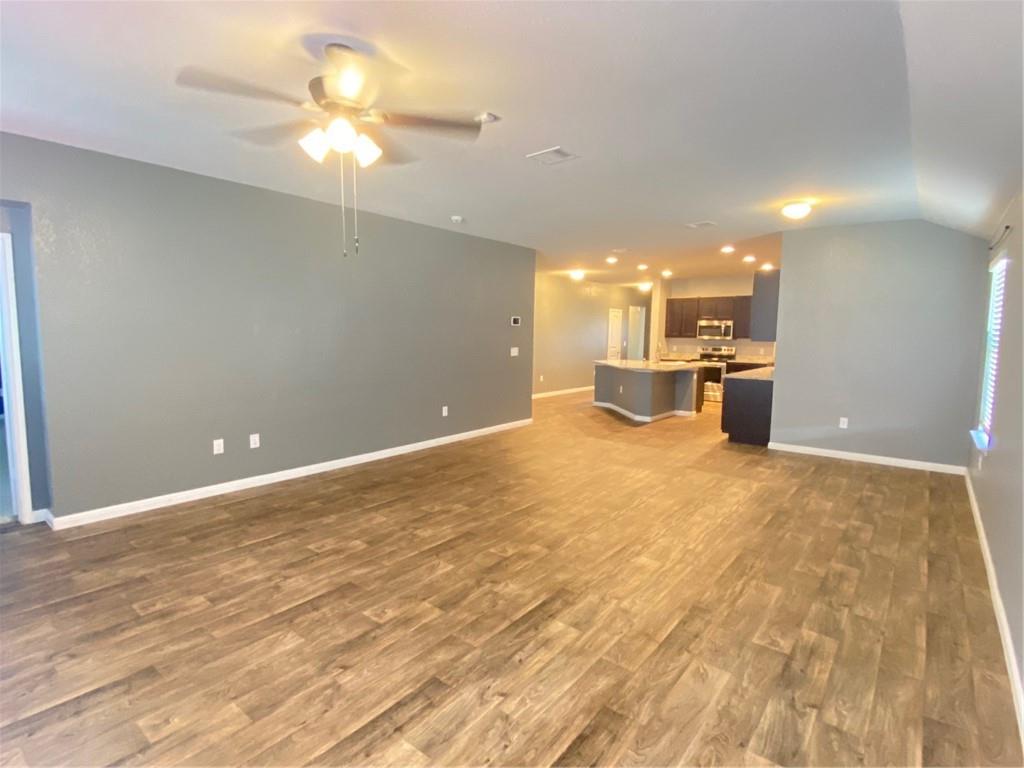 321 Old Glory Trl, Liberty Hill, TX 78642