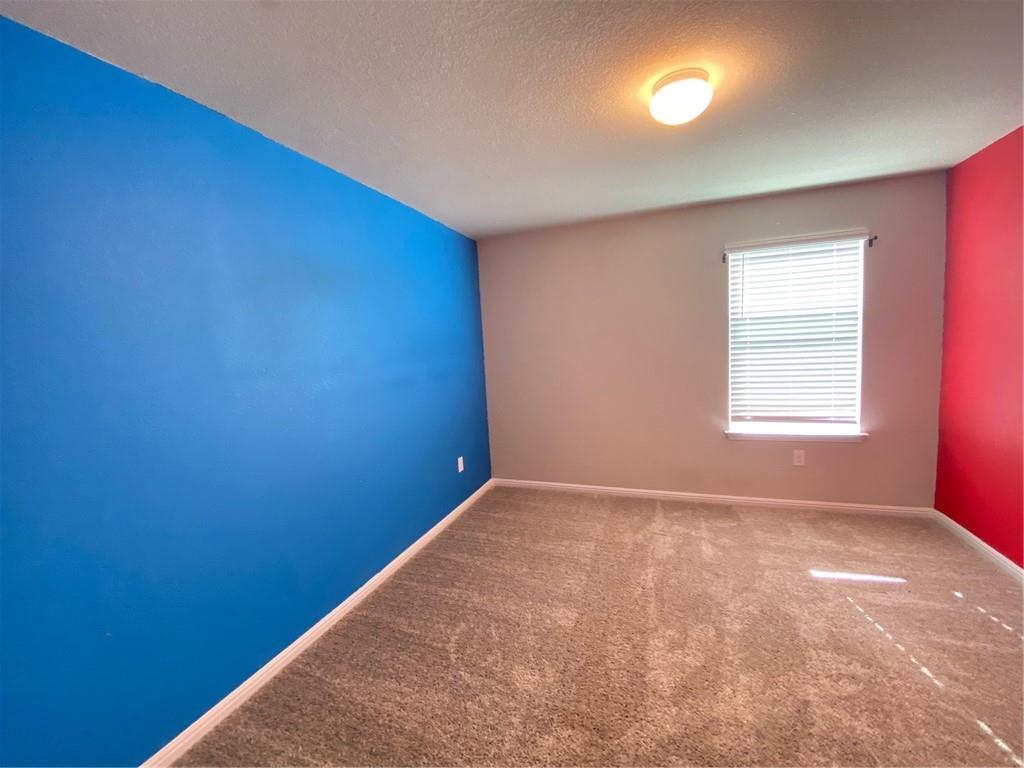 321 Old Glory Trl, Liberty Hill, TX 78642