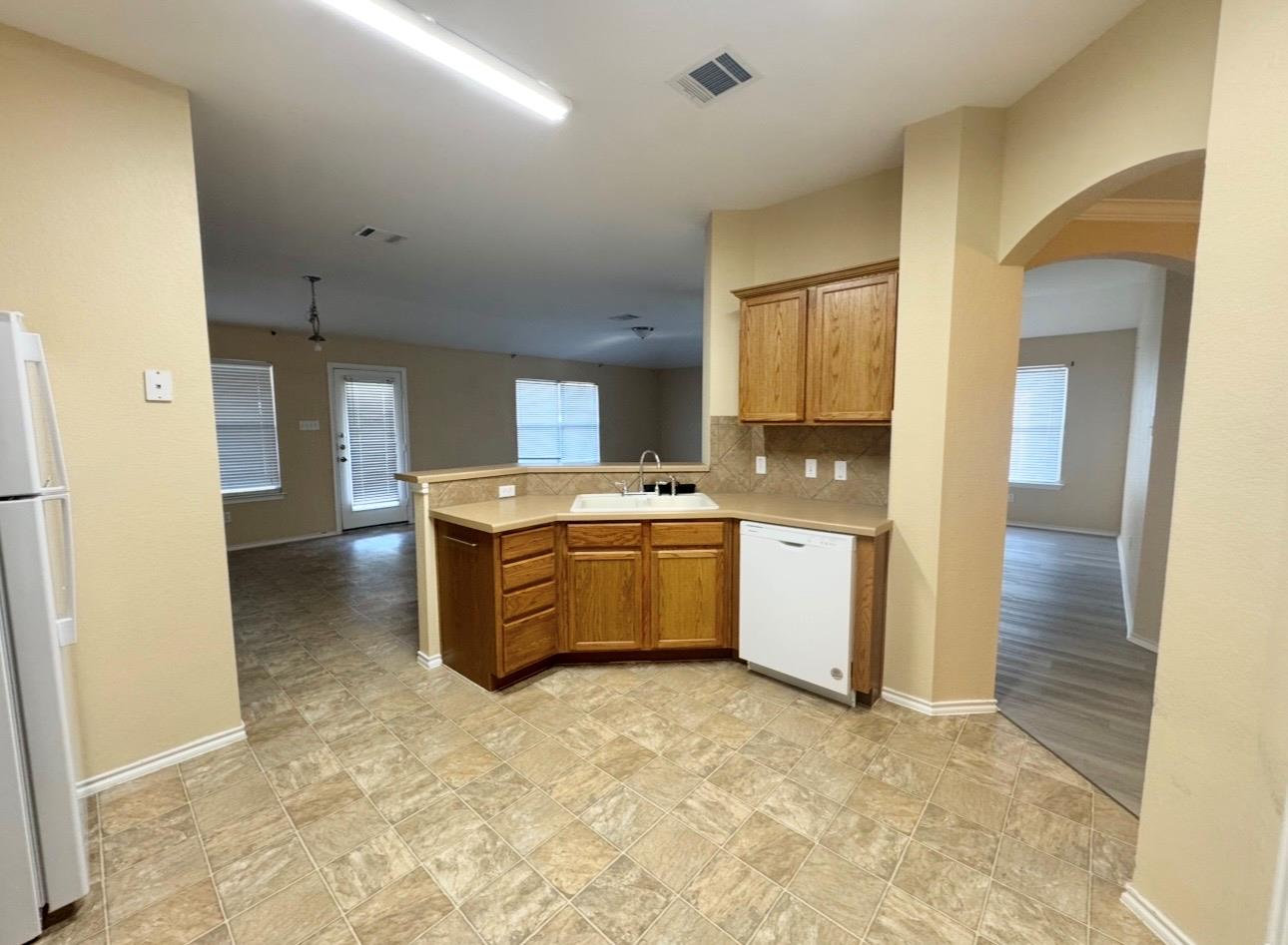 12809 Wood Lily Trl, Elgin, TX 78621