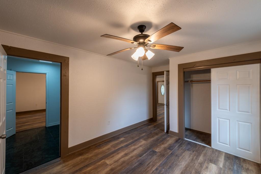 4623 County Road 444, Waelder, TX 78959