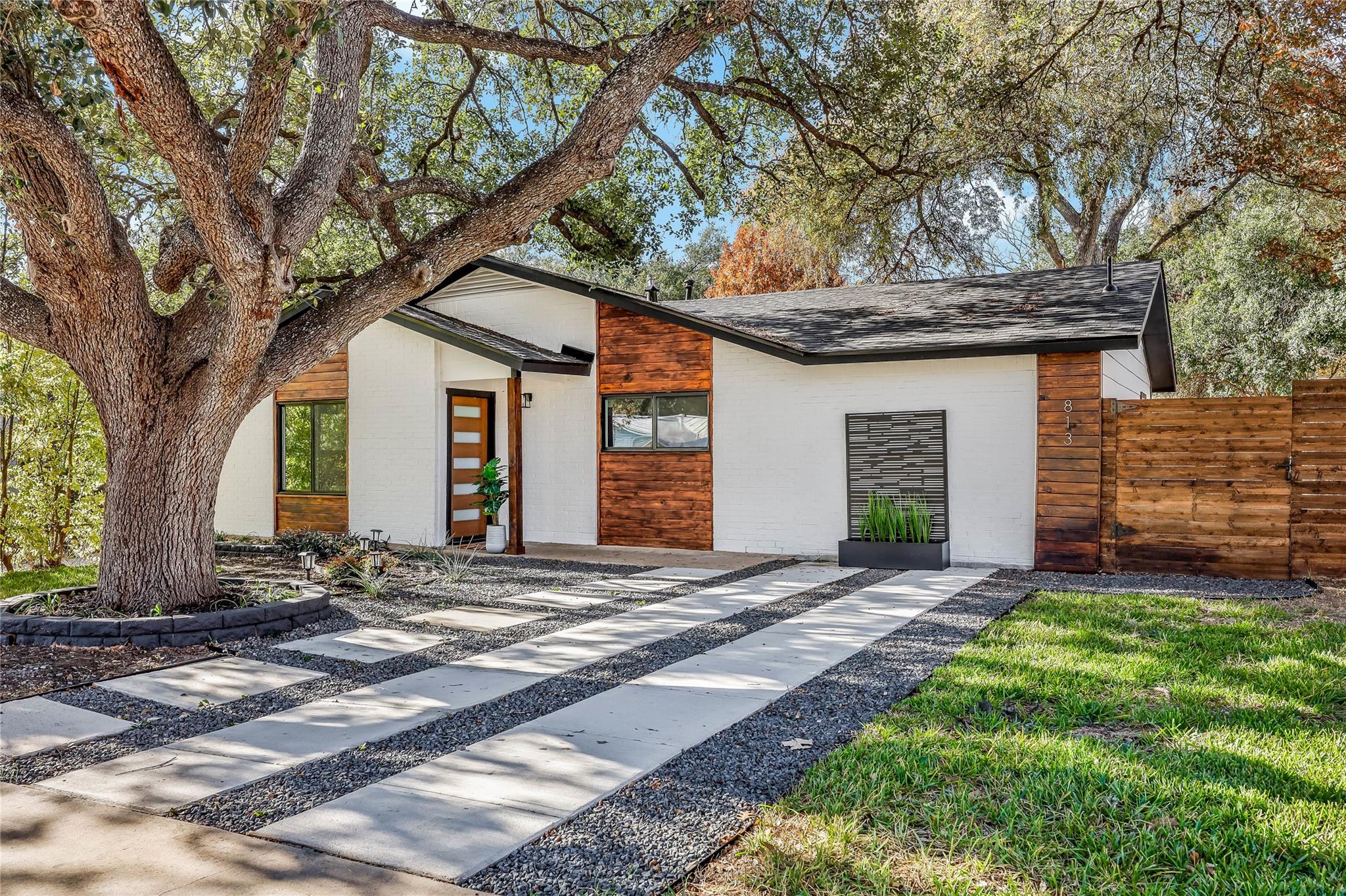 813 Cardiff Dr, Austin, TX 78745