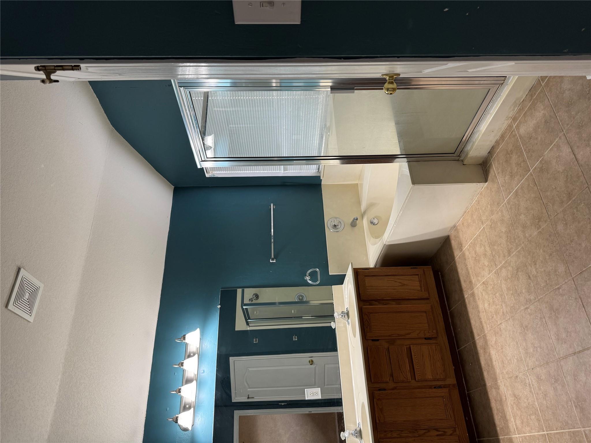 8724 Barrow Glen Loop, Austin, TX 78749