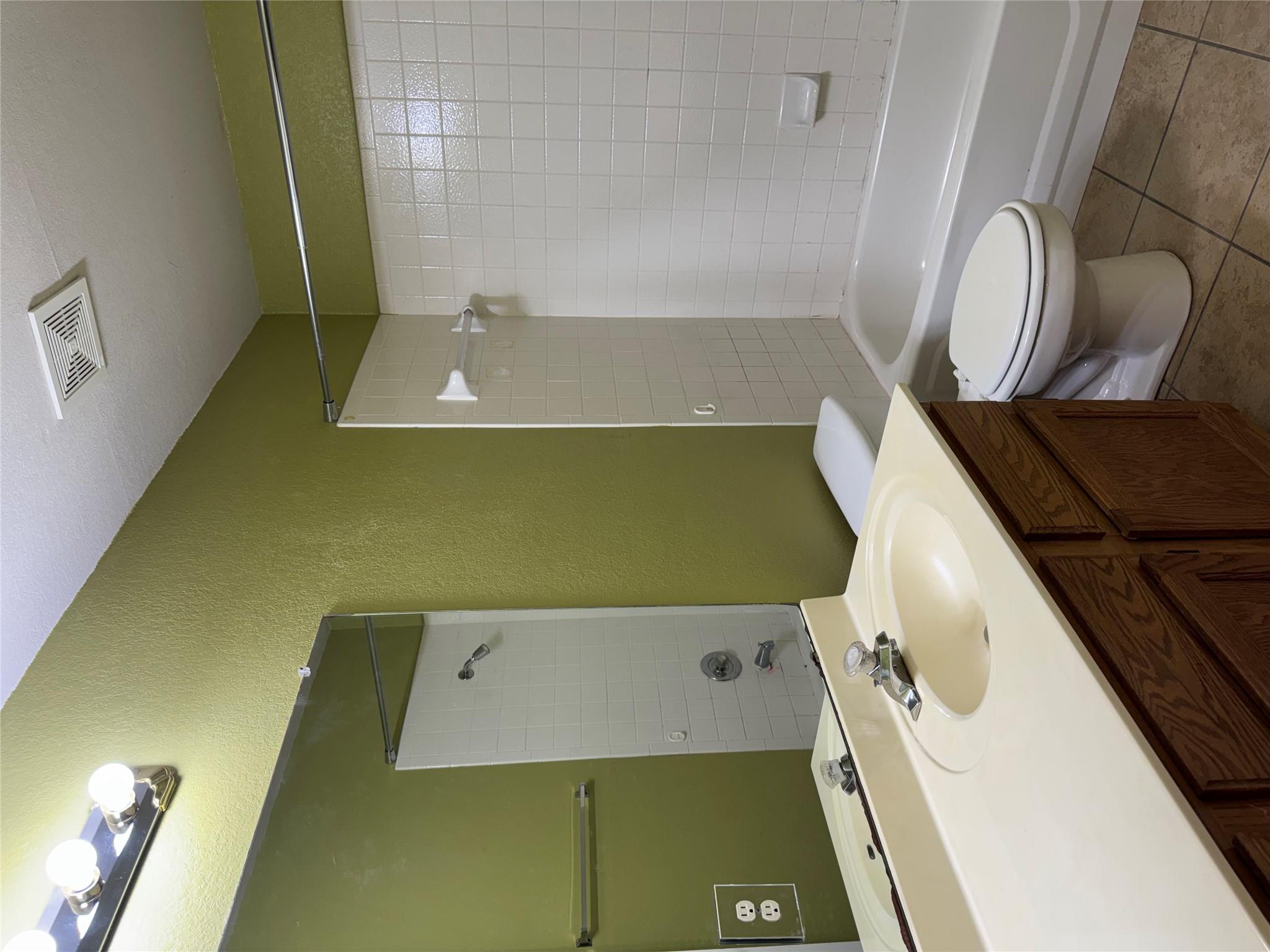 8724 Barrow Glen Loop, Austin, TX 78749