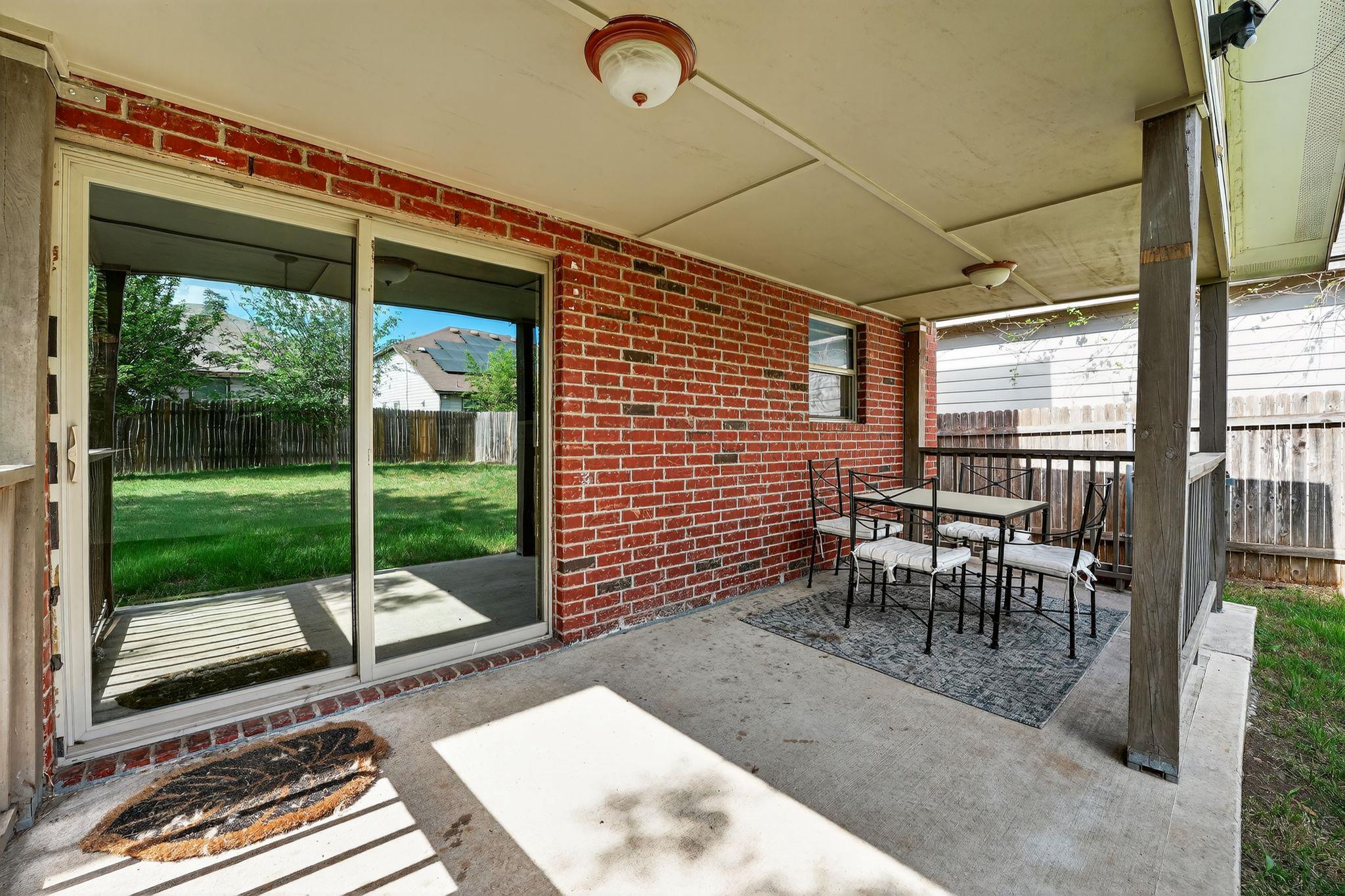 924 Oatmeal Dr, Pflugerville, TX 78660