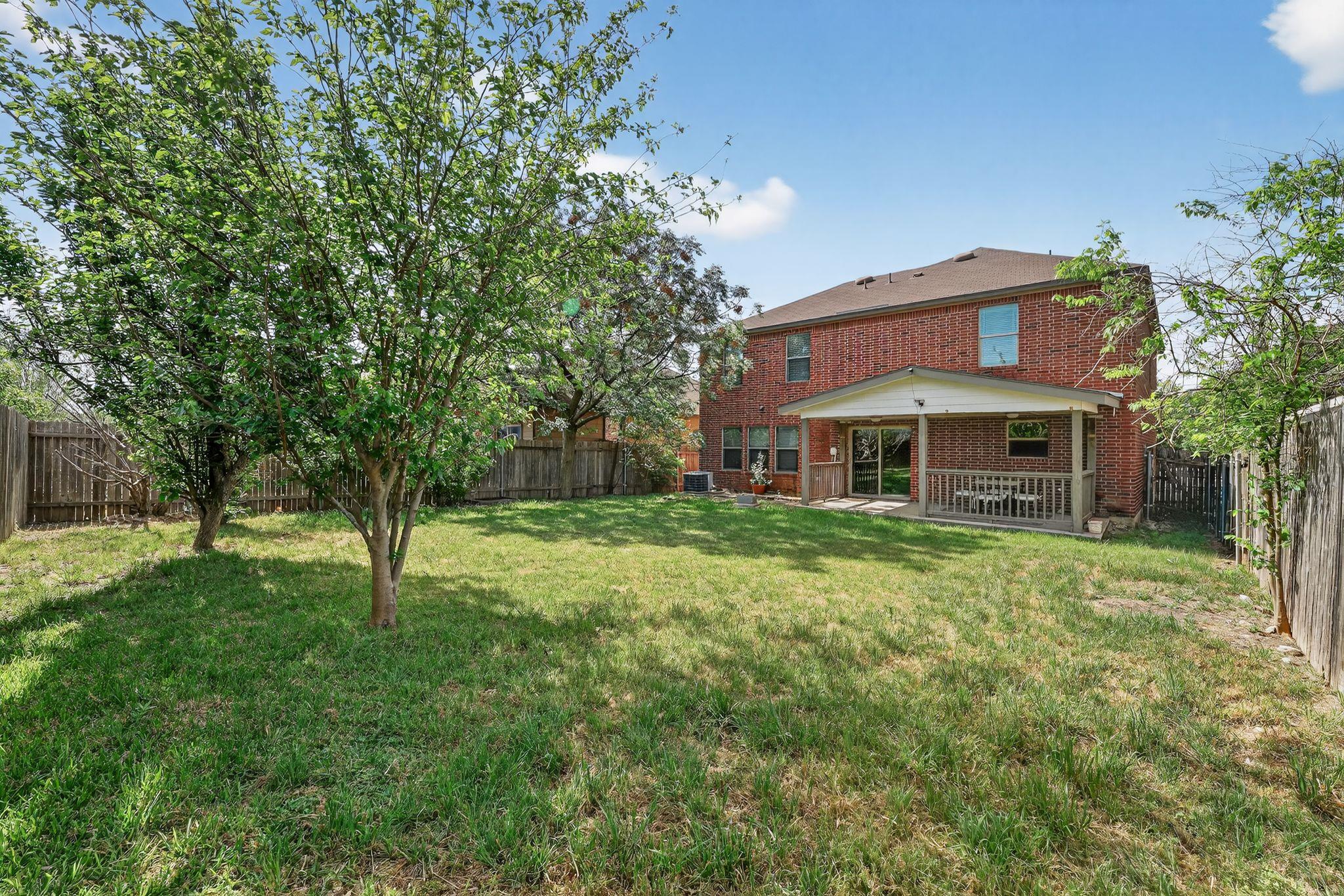 924 Oatmeal Dr, Pflugerville, TX 78660