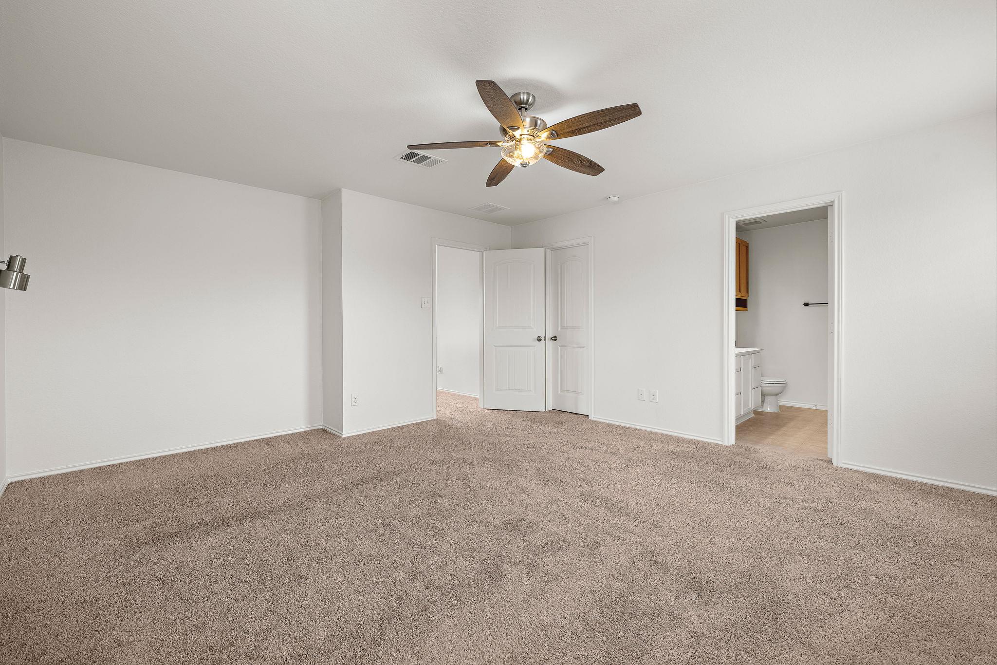 924 Oatmeal Dr, Pflugerville, TX 78660