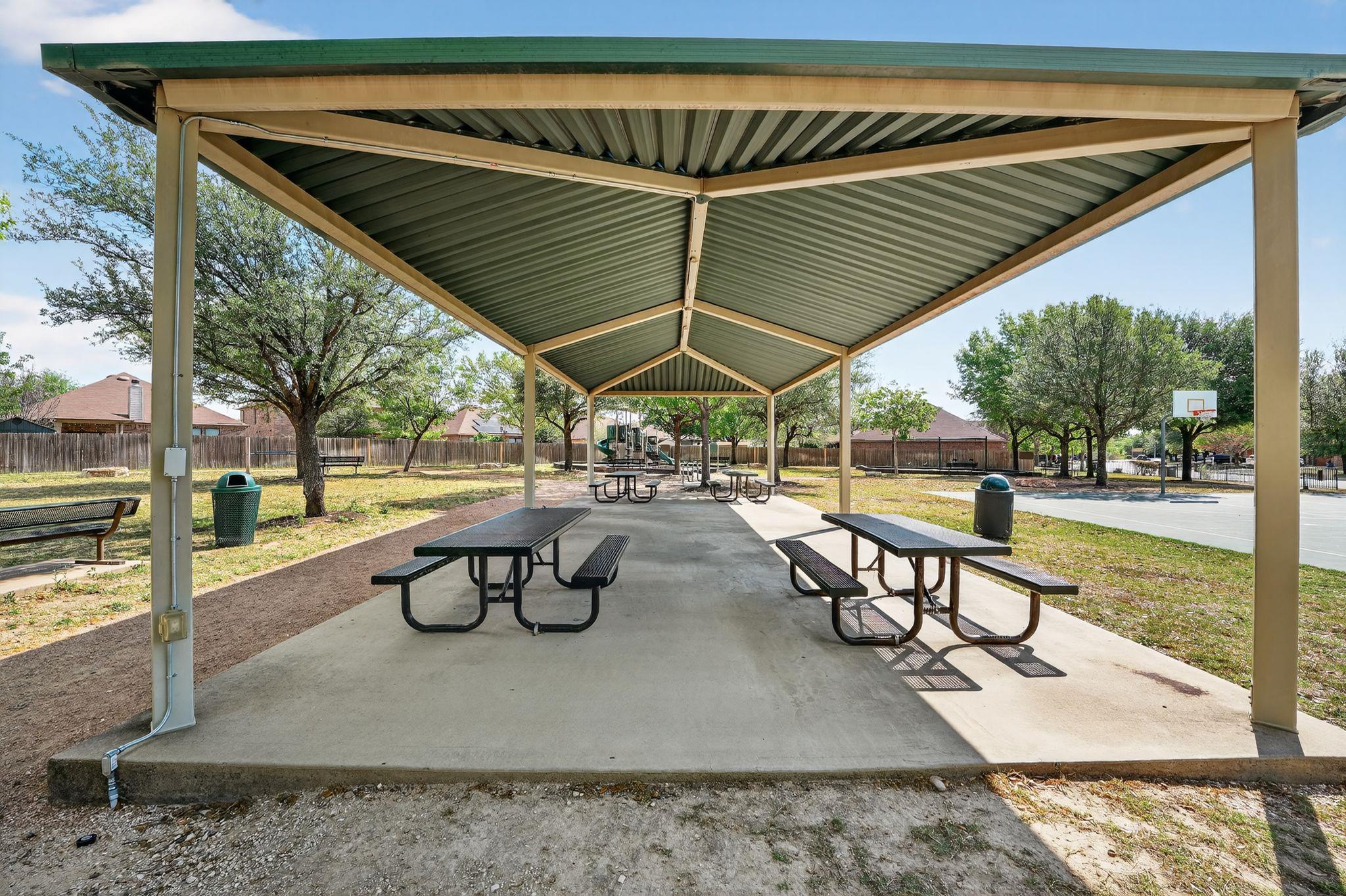 924 Oatmeal Dr, Pflugerville, TX 78660