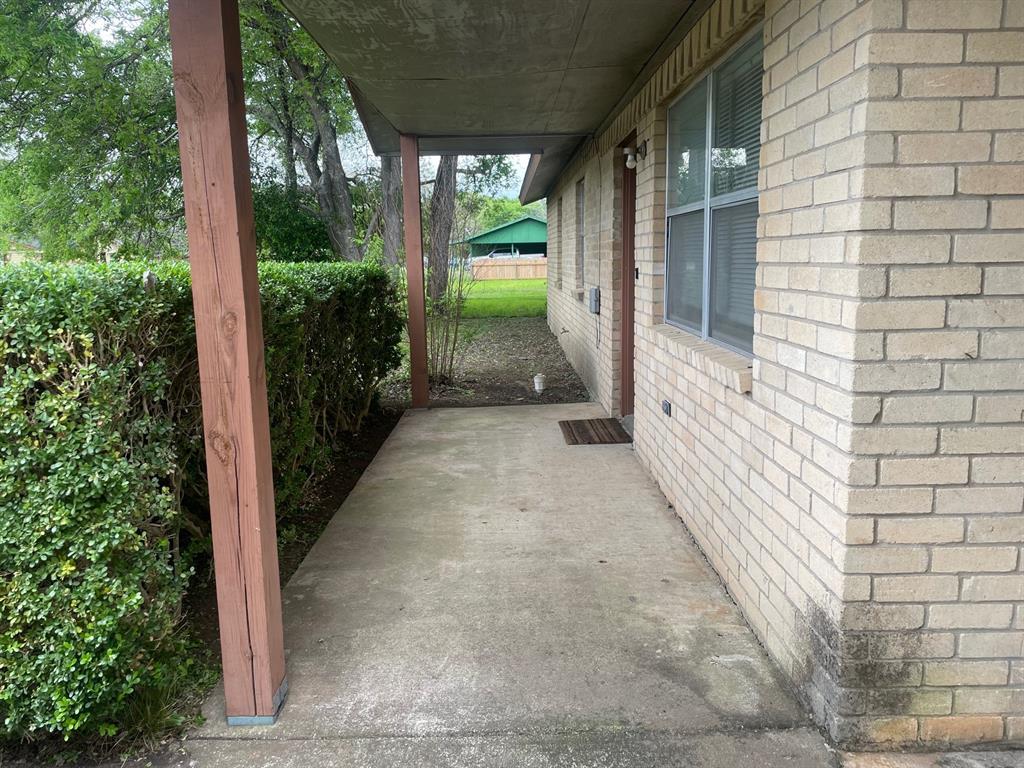 413 Magnolia St, Bastrop, TX 78602