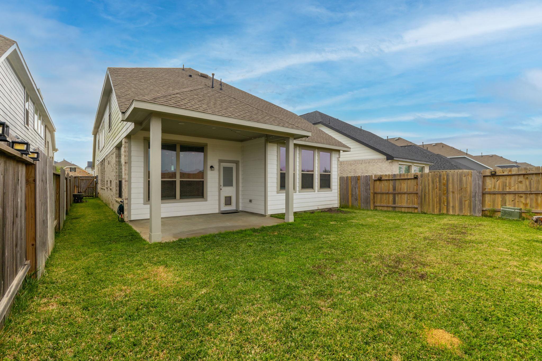 31122 Balsam Hawk Ln, Hockley, TX 77447