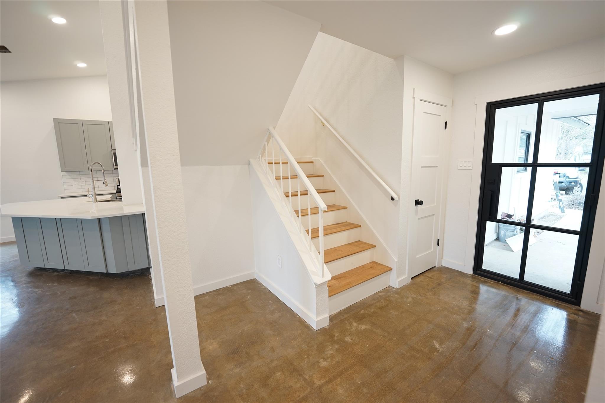 8006 Tiffany Dr, Austin, TX 78749