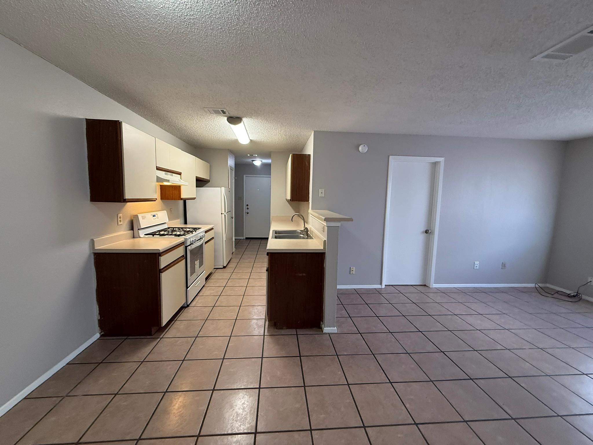 2122 Andover Dr, Round Rock, TX 78664