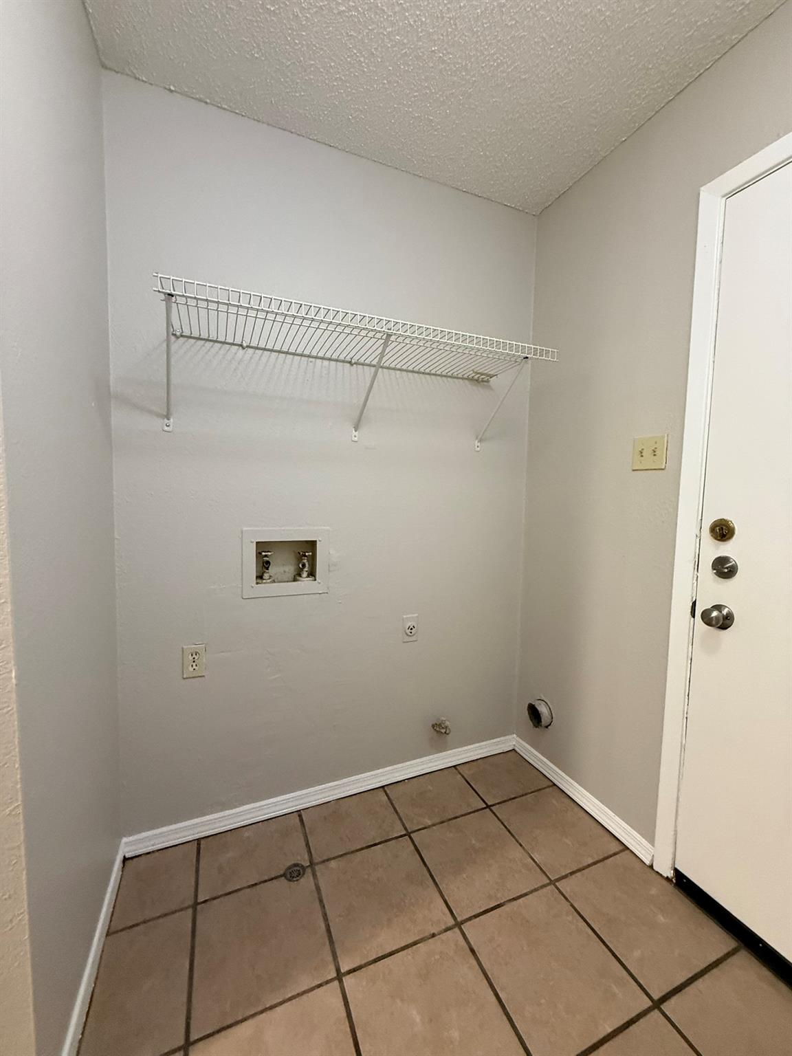 2122 Andover Dr, Round Rock, TX 78664