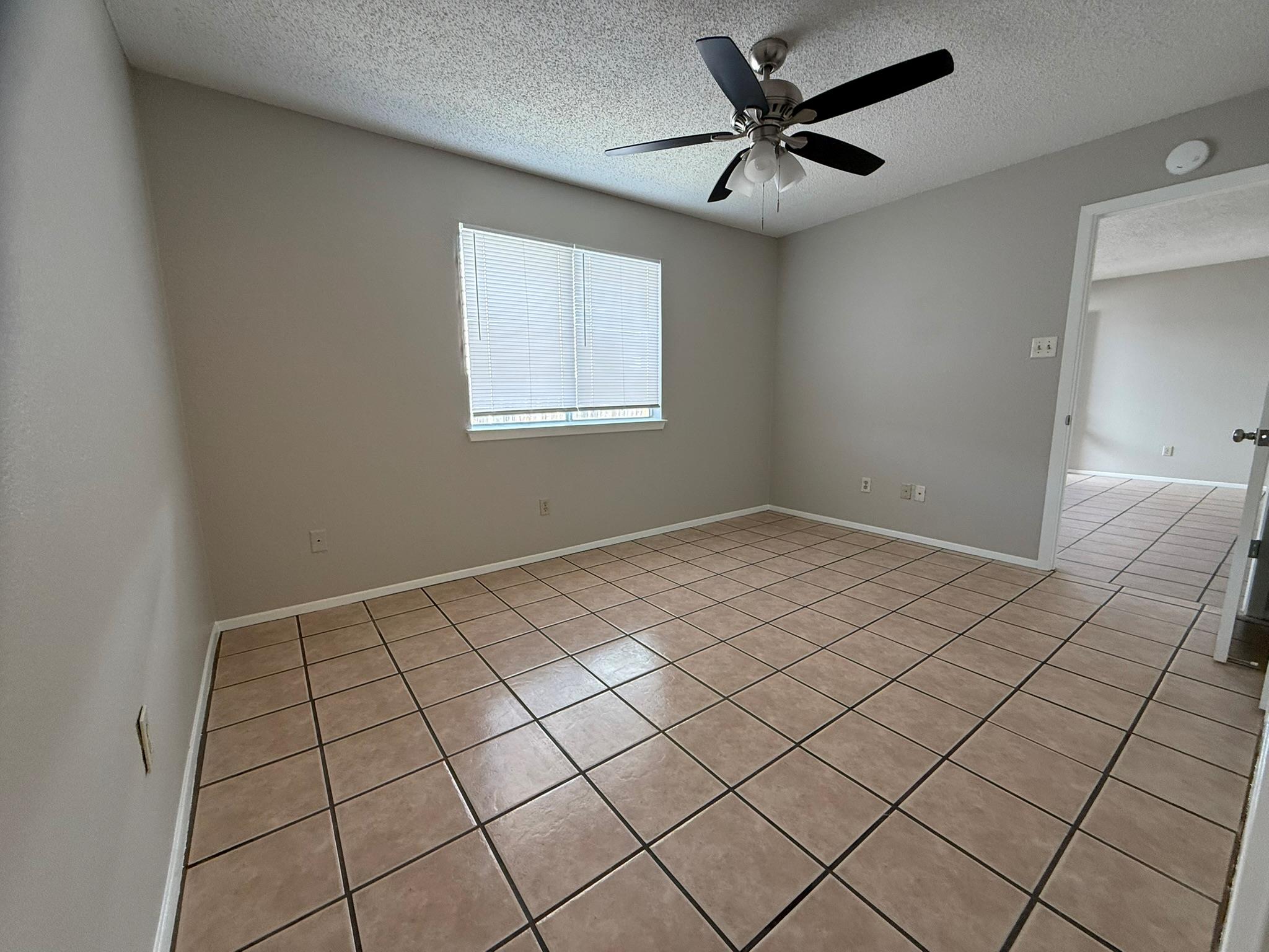 2122 Andover Dr, Round Rock, TX 78664