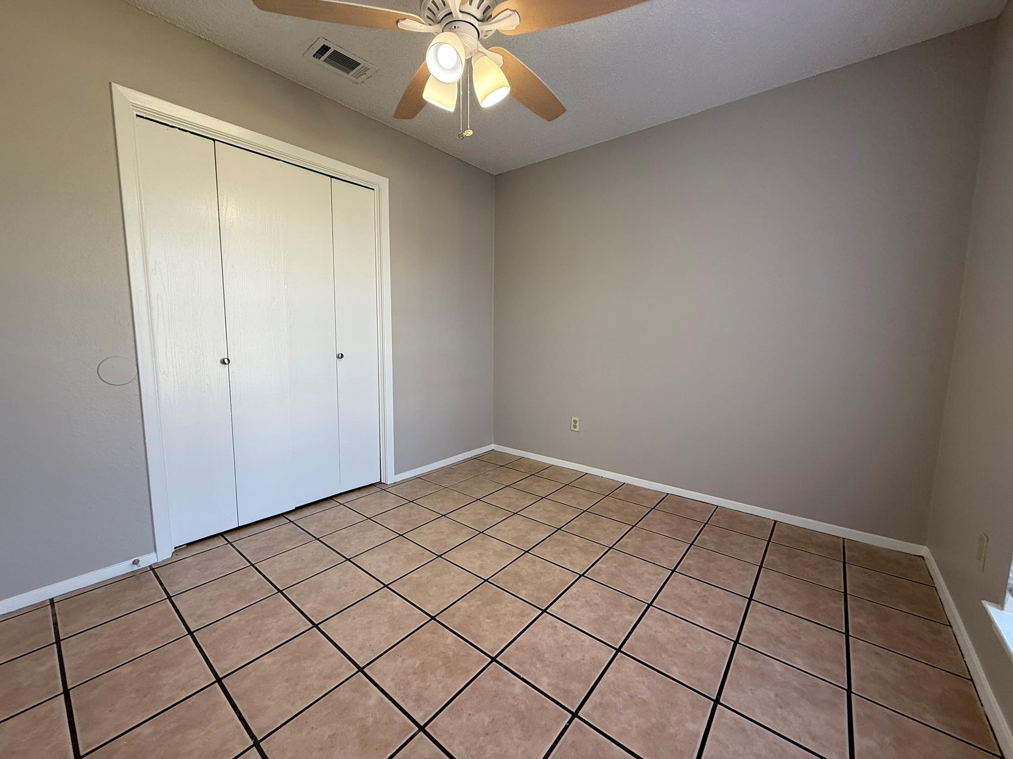 2122 Andover Dr, Round Rock, TX 78664