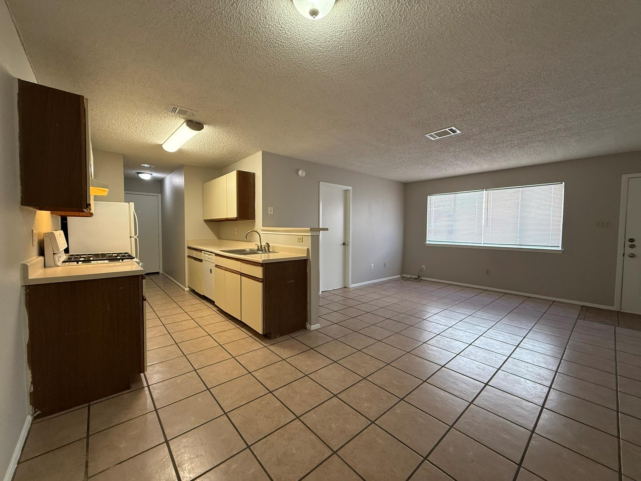 2122 Andover Dr, Round Rock, TX 78664