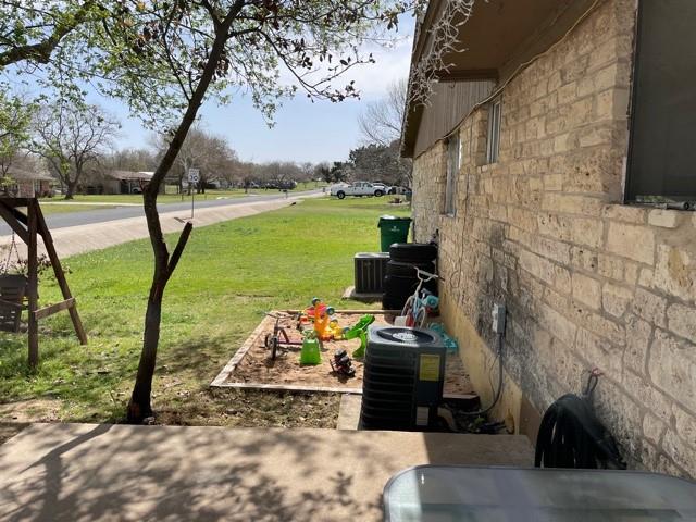 801 Old Austin Pflugerville Rd, Pflugerville, TX 78660