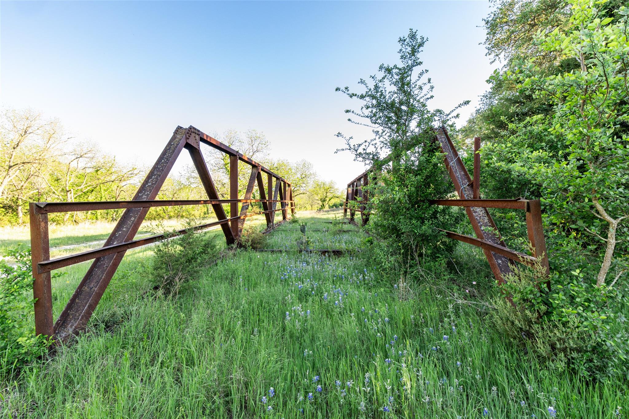 3399 County Road 267, Oglesby, TX 76561