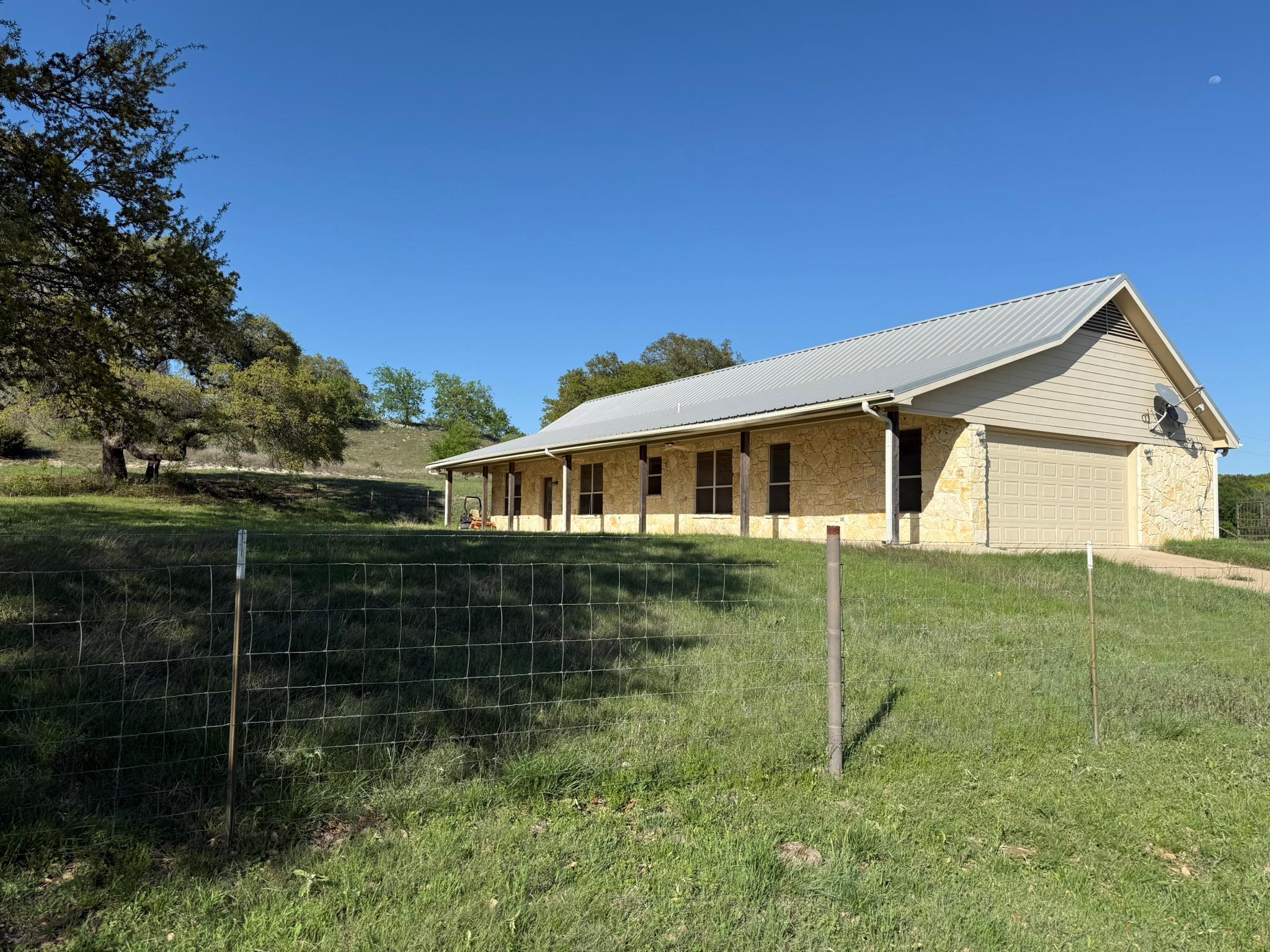 3399 County Road 267, Oglesby, TX 76561