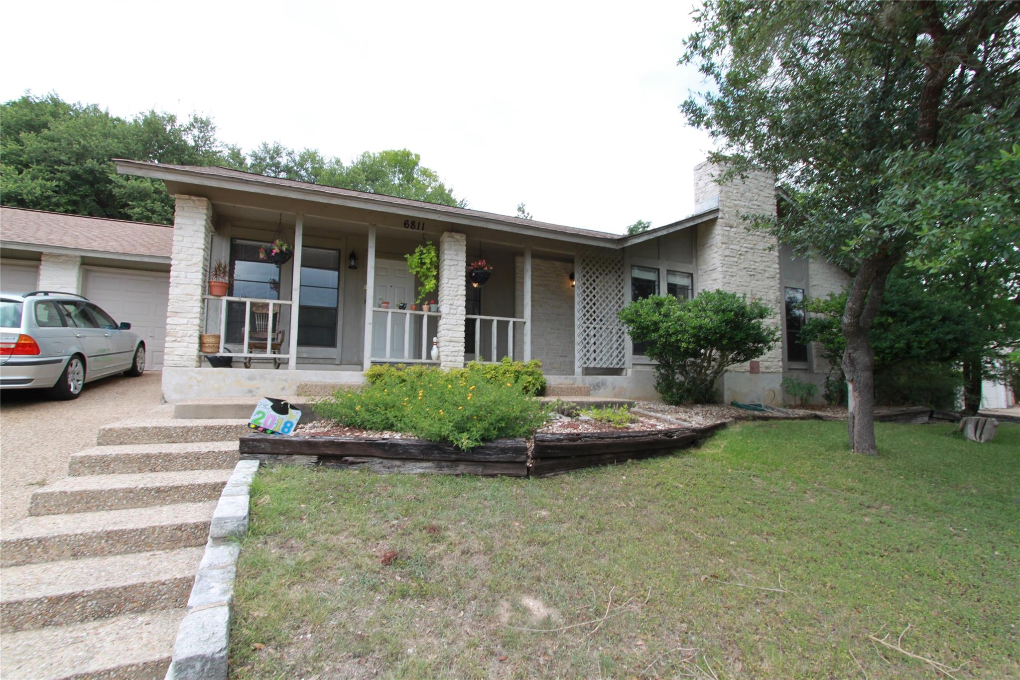 6811 Thorncliffe Dr # A, Austin, TX 78731