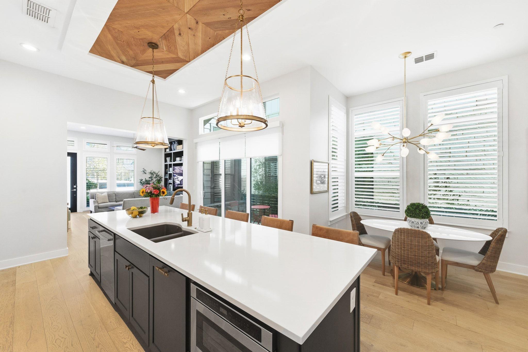 4209 Elevator Dr, Austin, TX 78731