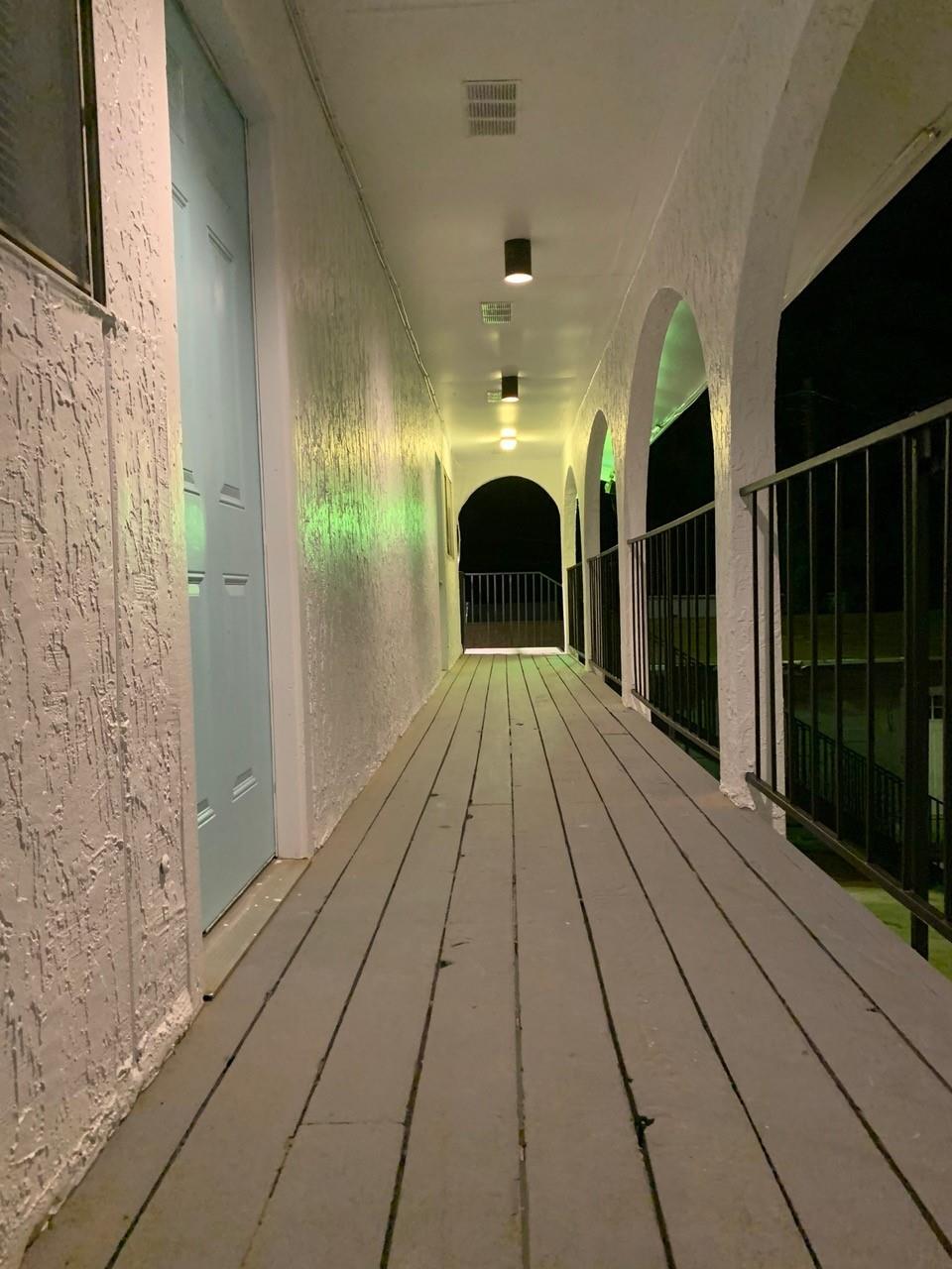 2609 E Cesar Chavez St # 204, Austin, TX 78702