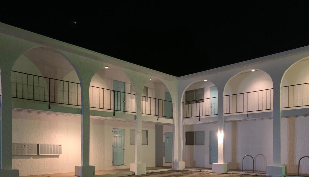 2609 E Cesar Chavez St # 204, Austin, TX 78702