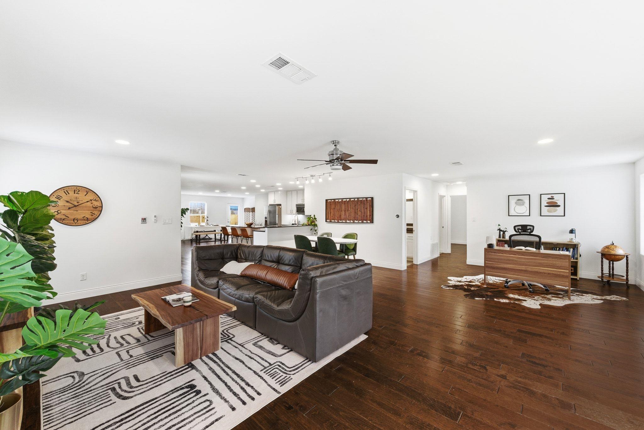 1612 Westmoor Dr, Austin, TX 78723