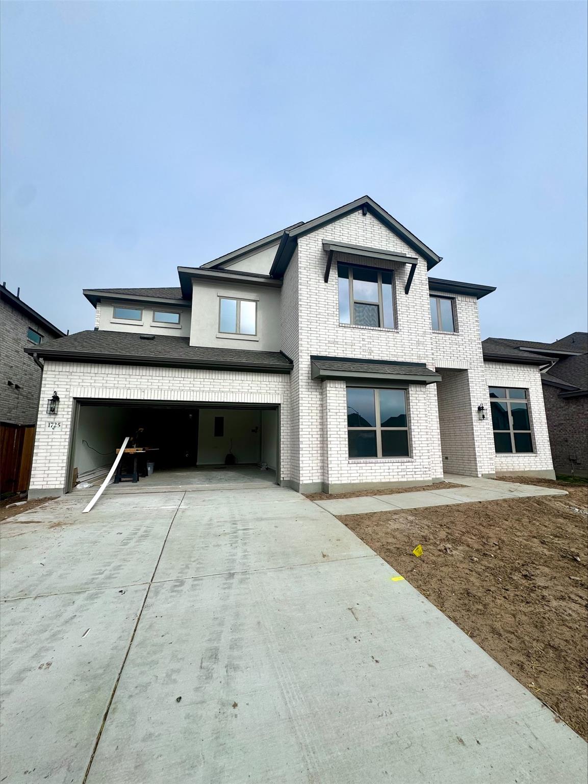 1725 Sauterne Dr, Leander, TX 78641